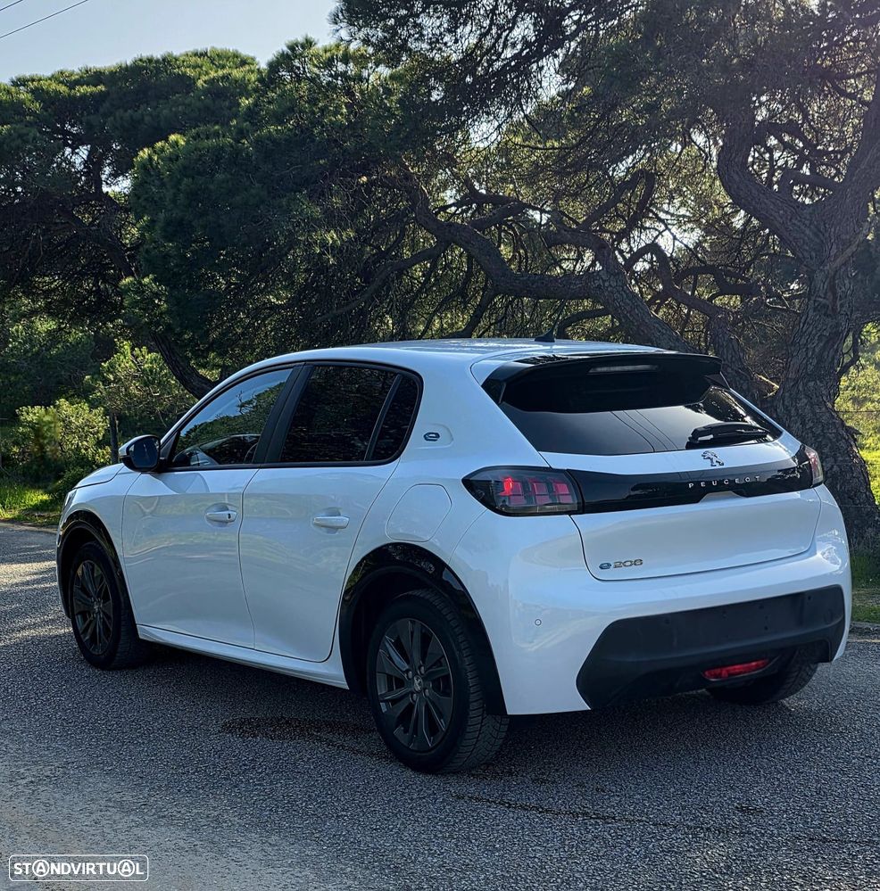 Peugeot e-208 E-Style - 5