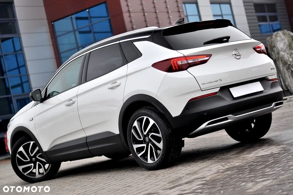Opel Grandland X 1.2 T Innovation S&S - 10