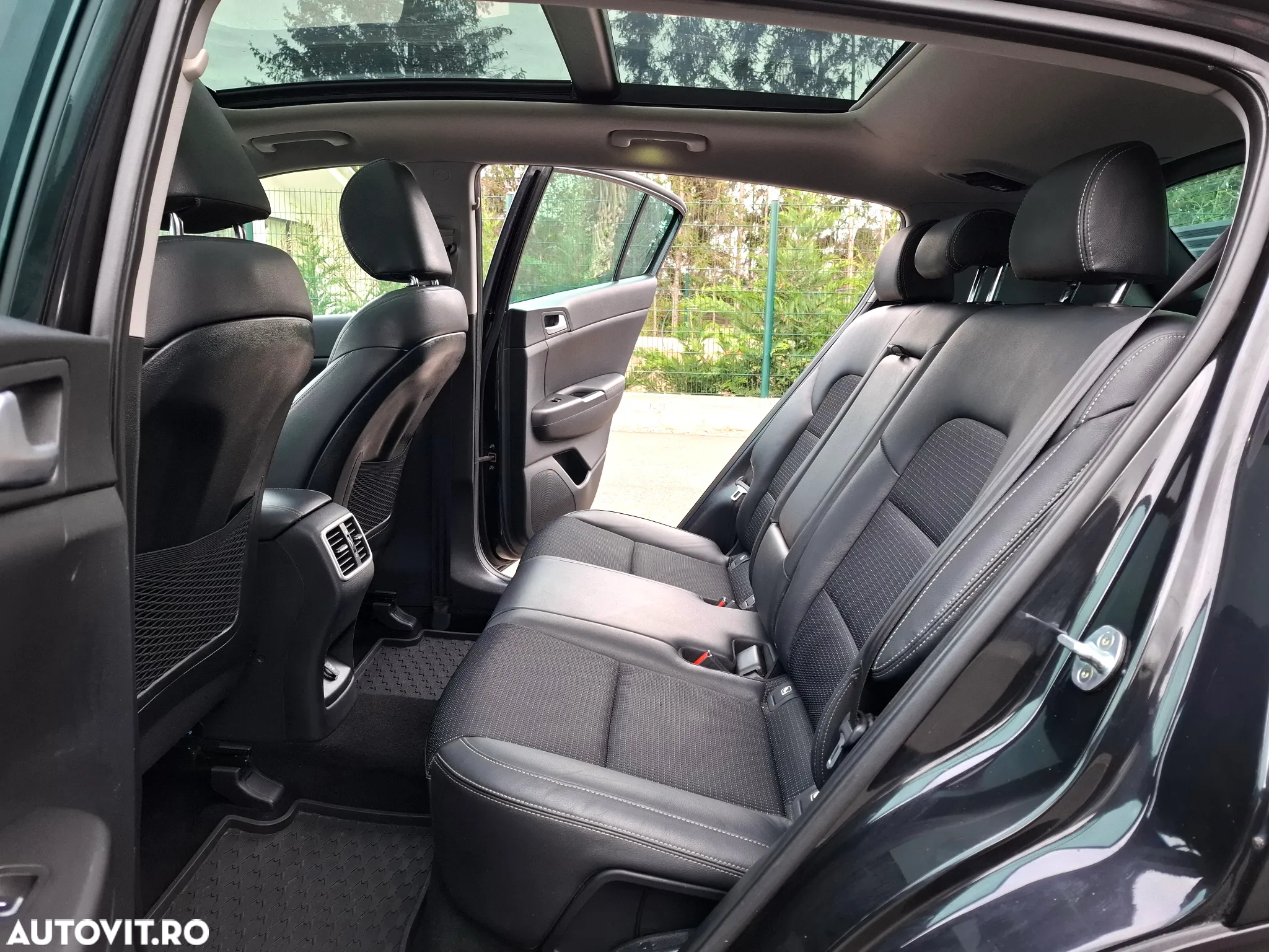 Kia Sportage 1.7 CRDI 2WD Edition 7 - 14