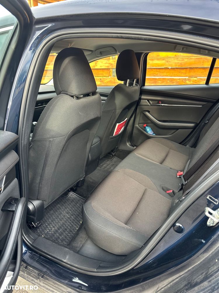 Mazda 3 G122 MHEV - 9