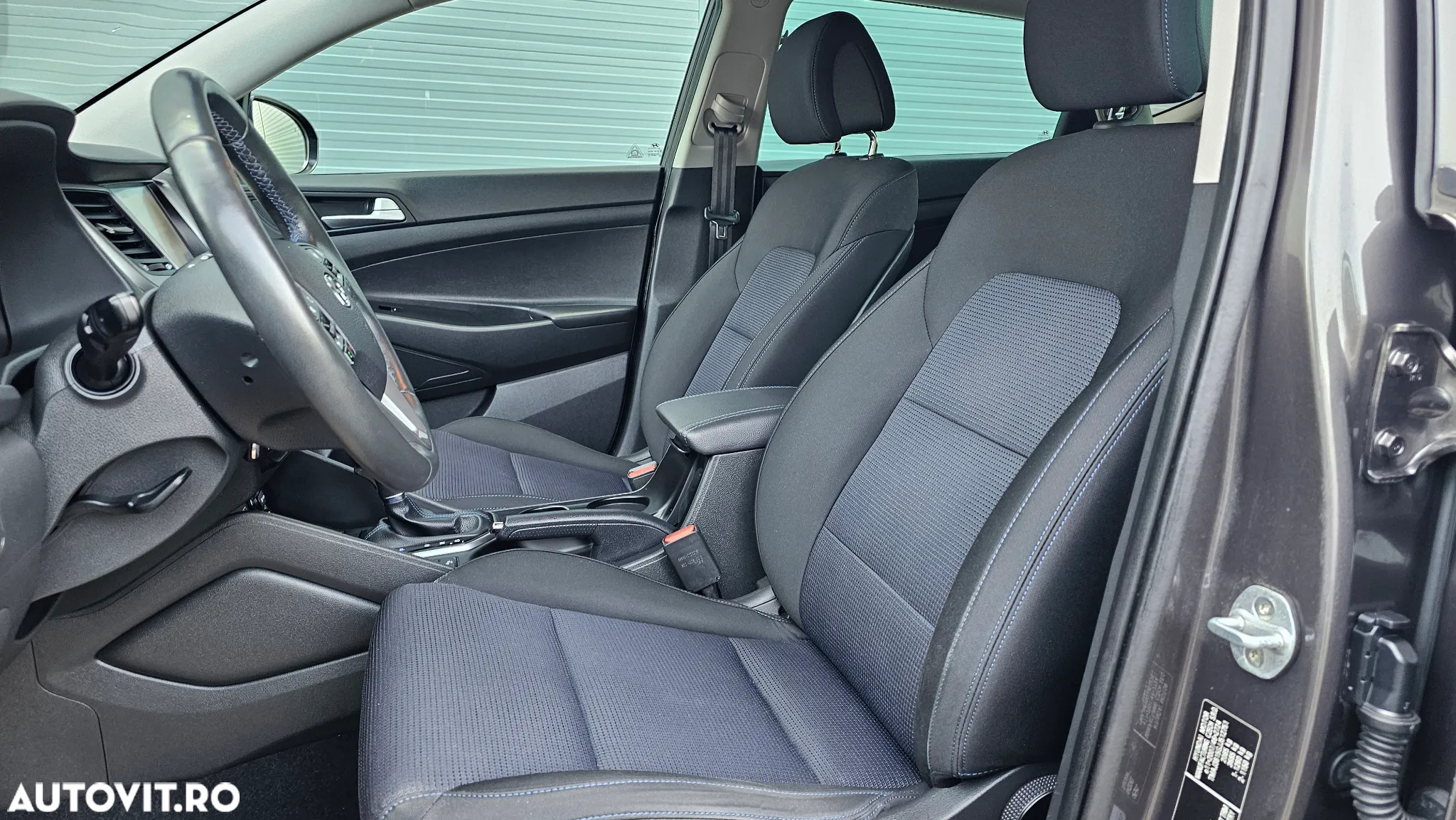 Hyundai Tucson blue 1.7 CRDi 2WD DCT Passion Plus - 27