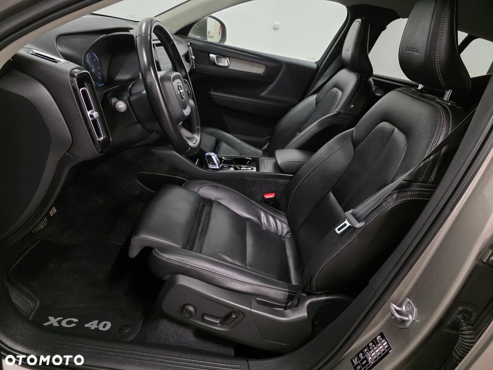 Volvo XC 40 D4 AWD Geartronic Inscription - 7