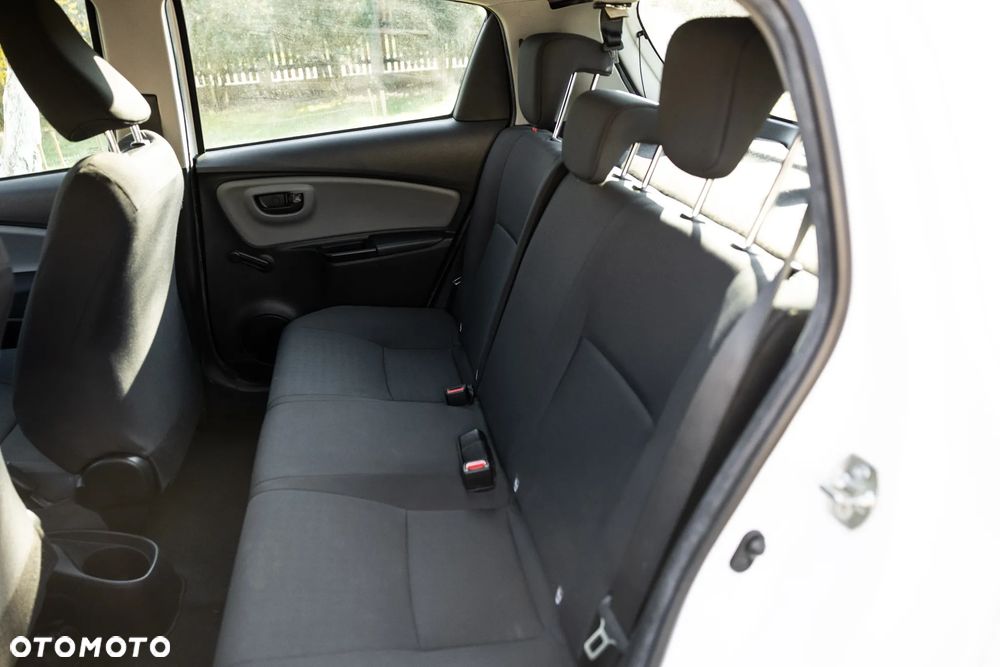 Toyota Yaris 1.0 Active - 9
