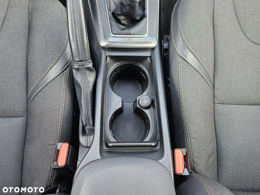 Volvo V40 Cross Country D2 Momentum - 21