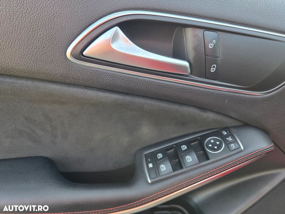 Mercedes-Benz A 220 CDI 7G-DCT AMG Line - 23