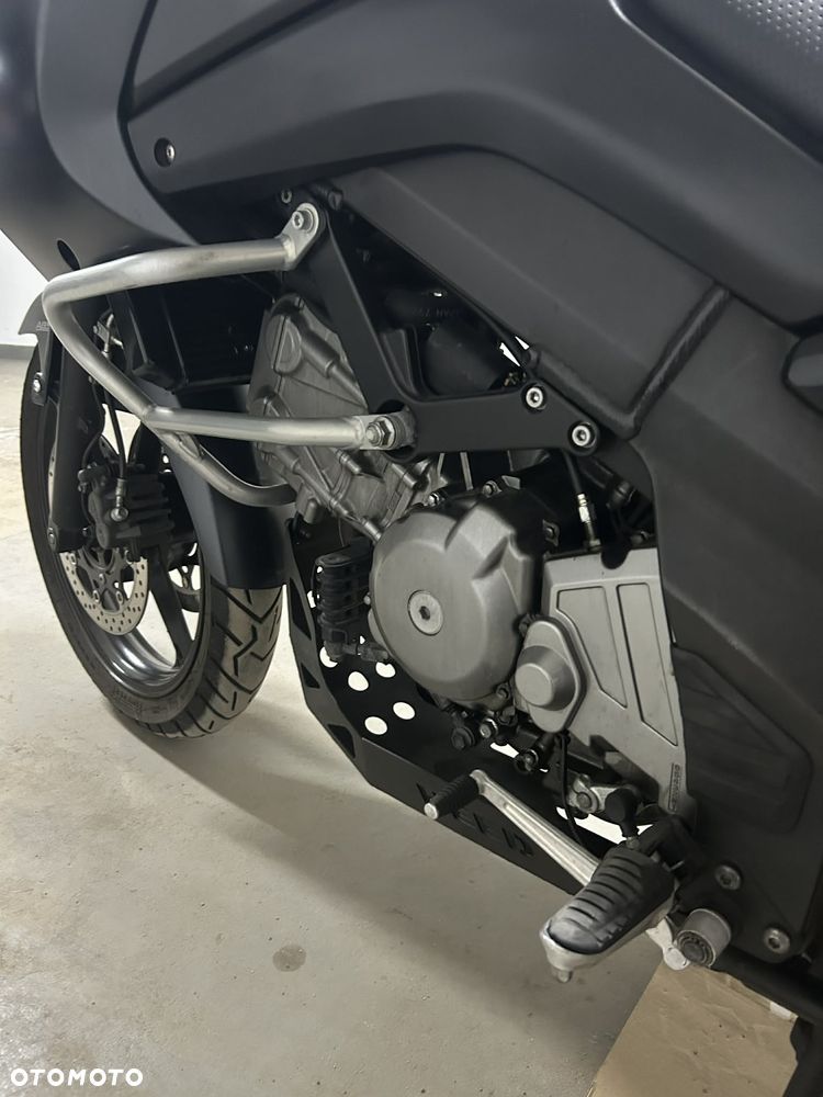 Suzuki DL - 7