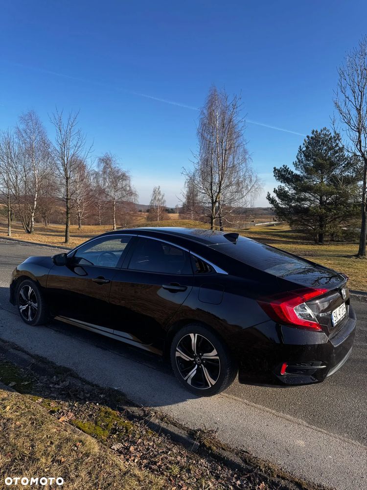 Honda Civic 1.5 T Elegance - 9