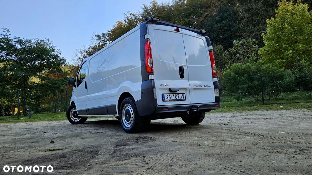 Opel VIVARO - 16