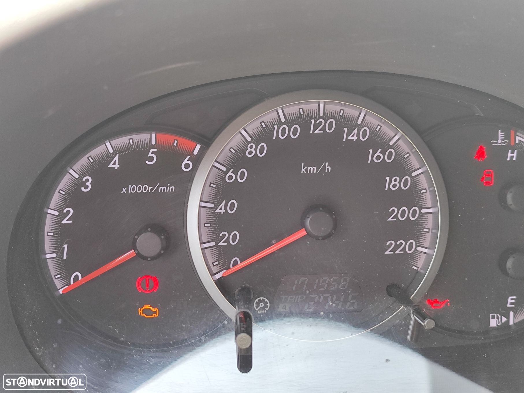 Mazda 5 MZR-CD 2.0 Comfort - 16