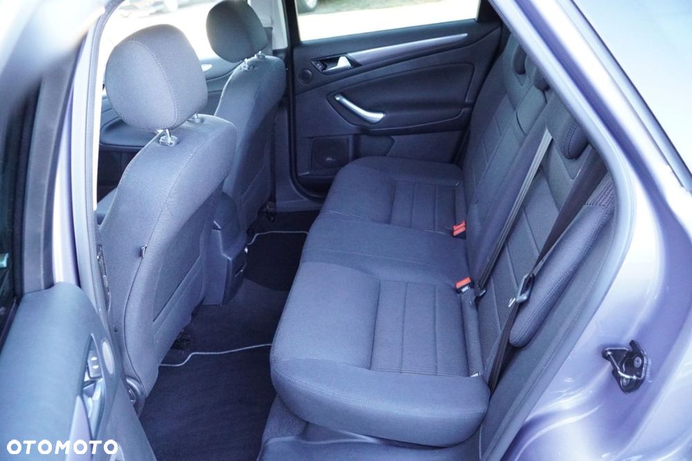 Ford Mondeo 2.0 TDCi Titanium - 8
