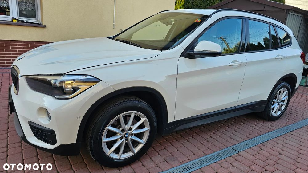 BMW X1 sDrive18d xLine - 14