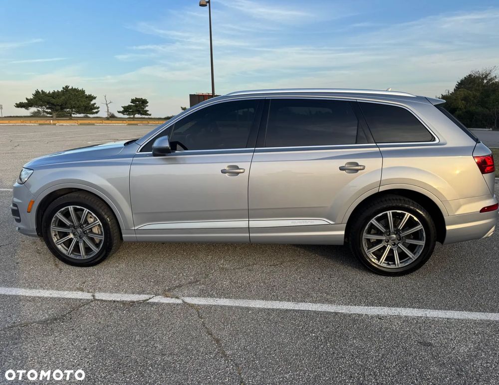Audi Q7 - 8