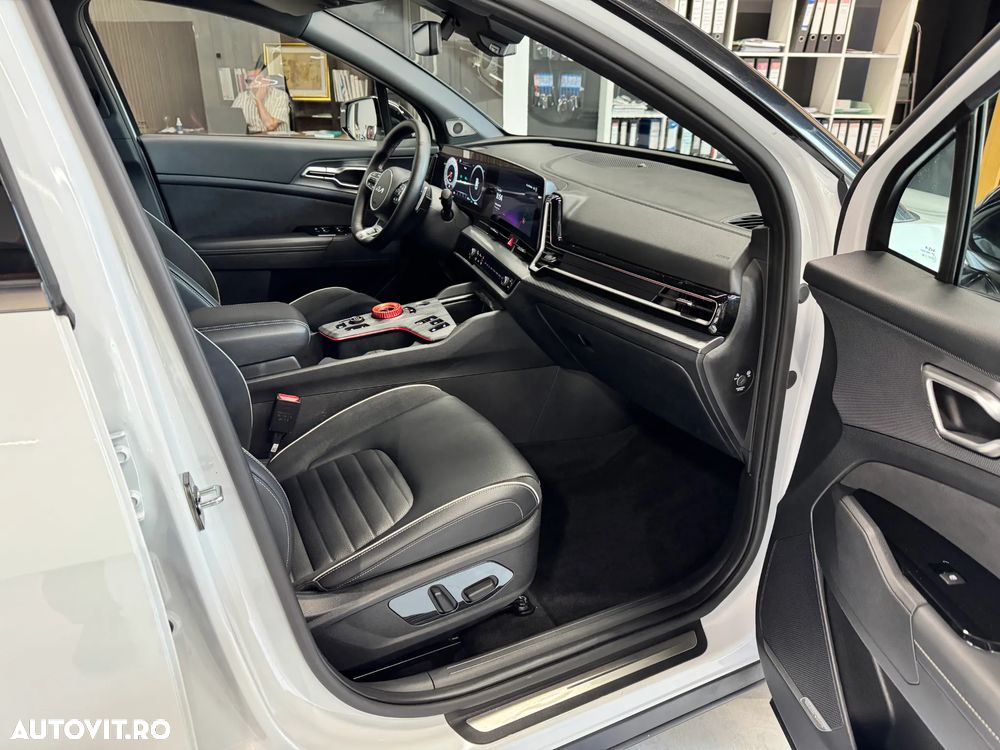 Kia Sportage 1.6 T-GDI PHEV 6AT 4x4 GT Line - 14