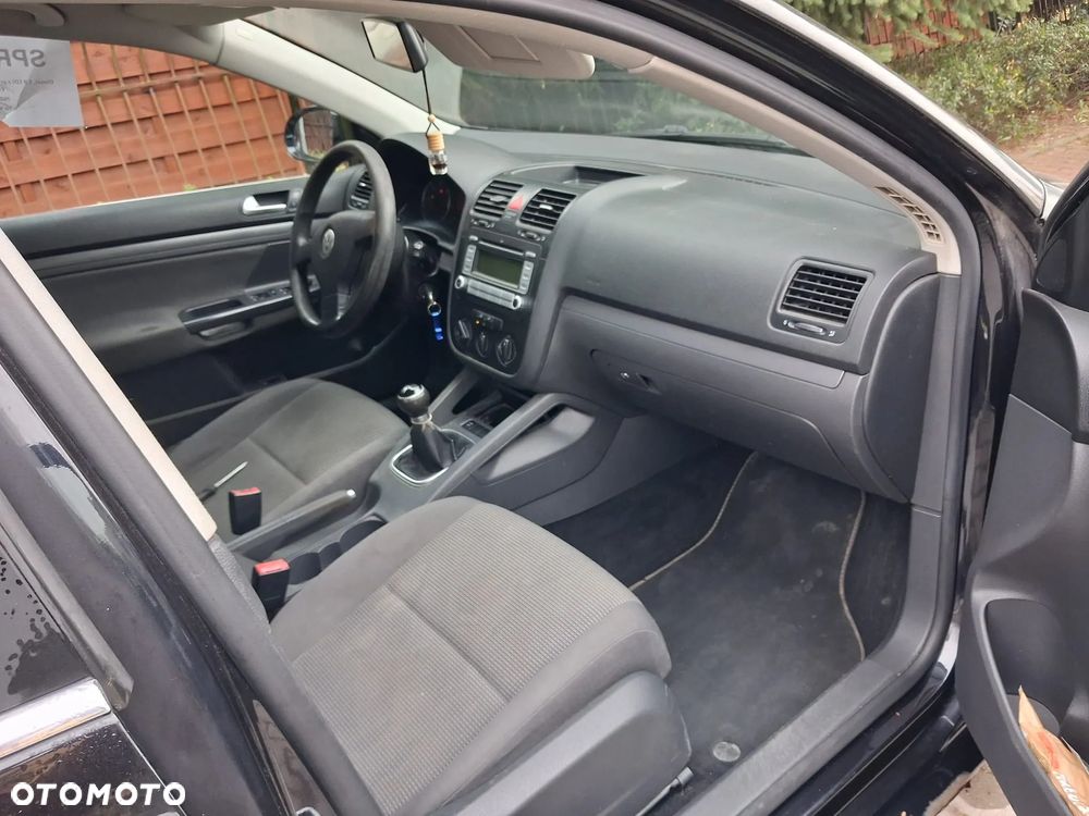 Volkswagen Jetta 1.9 TDI Comfortline - 6