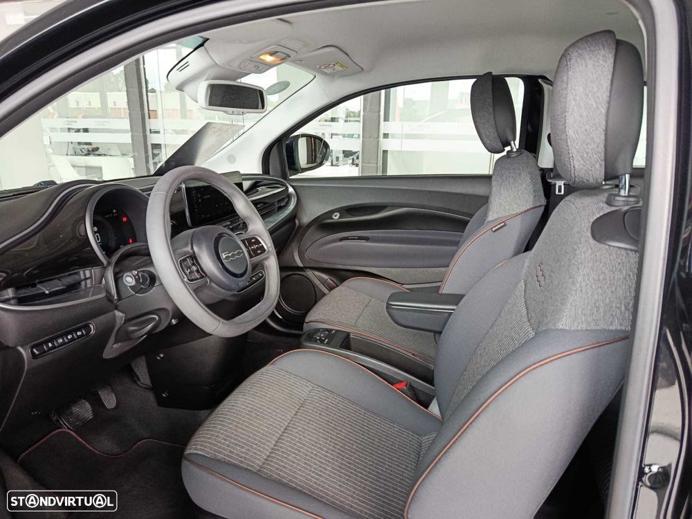 Fiat 500e 3 + 1 42 kWh Icon - 10