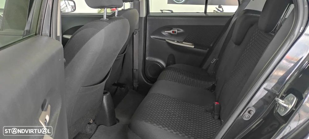 Toyota Urban Cruiser - 7