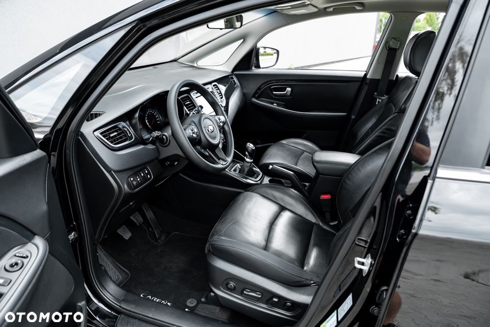 Kia Carens 1.7 CRDi L - 17