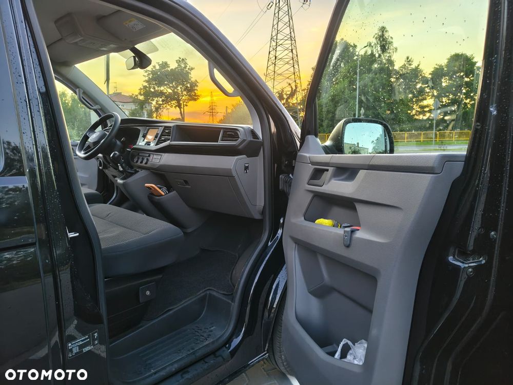 Volkswagen Transporter - 13
