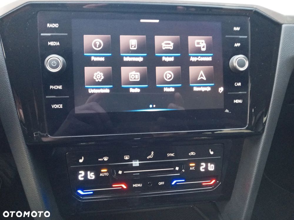 Volkswagen Passat 2.0 TSI Business DSG - 20