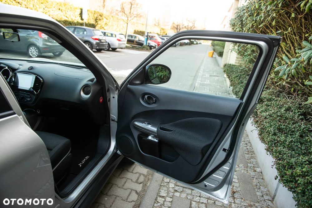 Nissan Juke 1.6 Acenta - 23