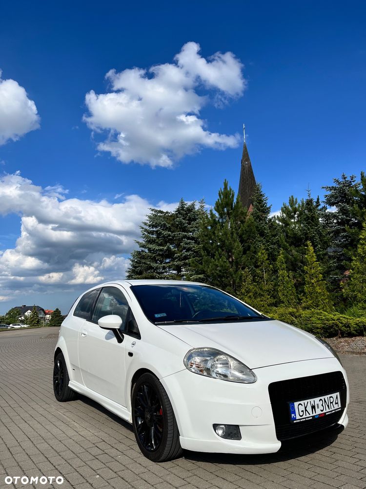 Fiat Grande Punto - 1