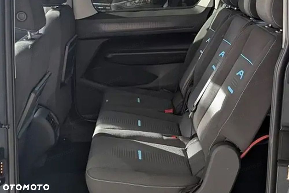 Ford Tourneo Connect - 10