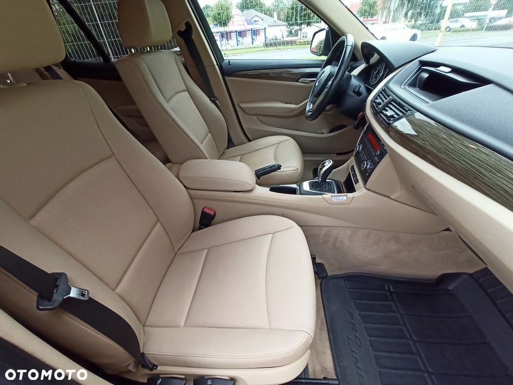 BMW X1 - 11