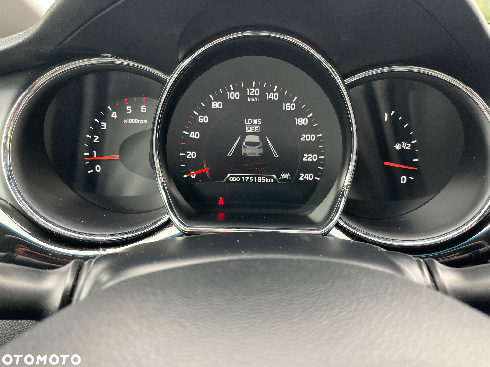 Kia Ceed 1.6 CRDi SW Spirit - 13