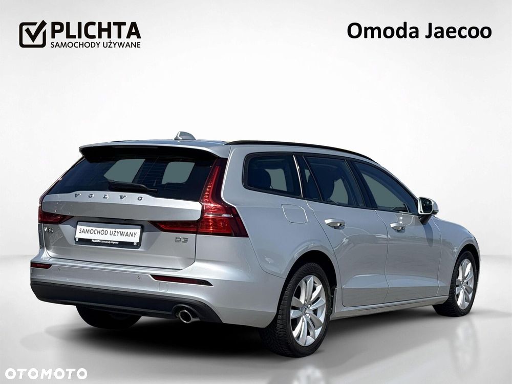 Volvo V60 D3 Momentum Pro - 6