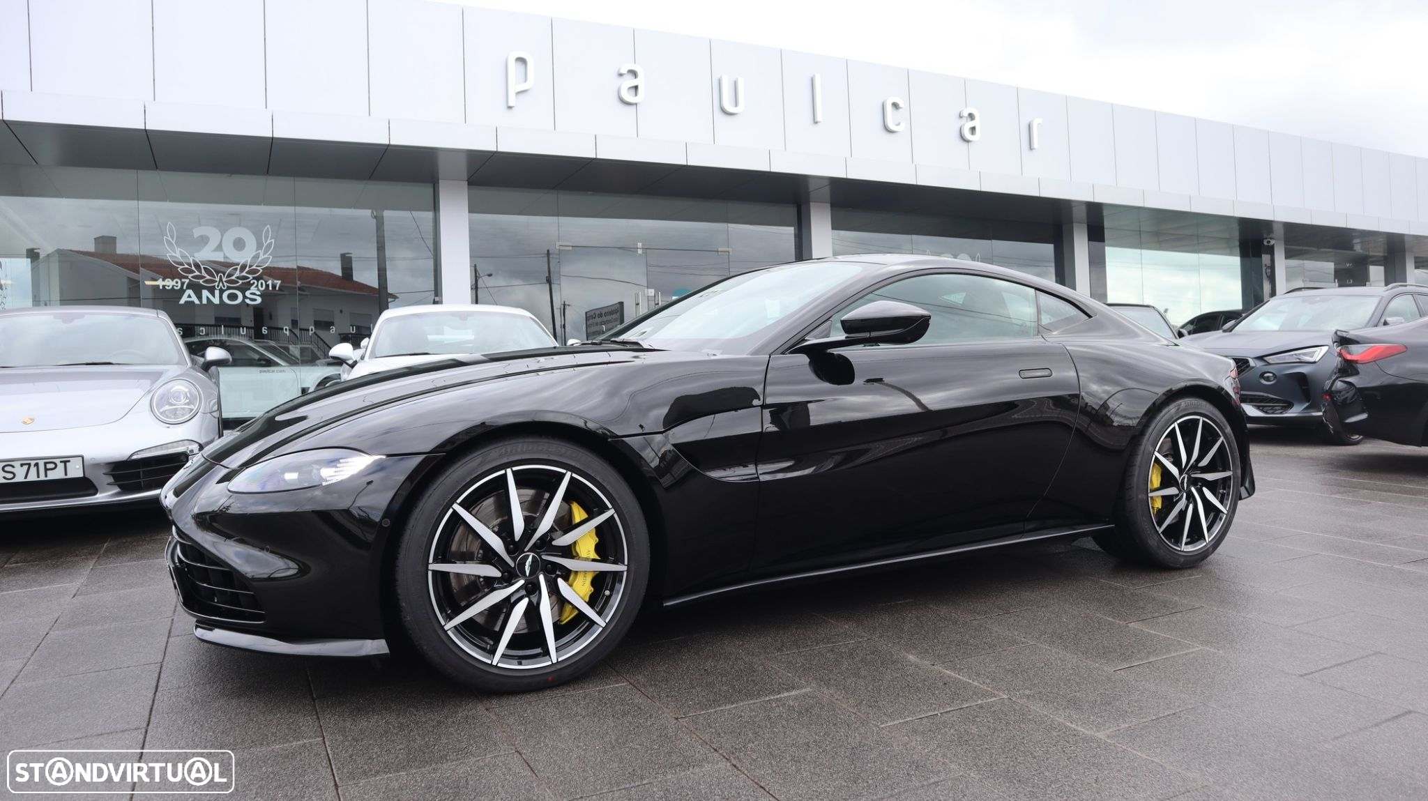 Aston Martin Vantage Coupe V8 - 2