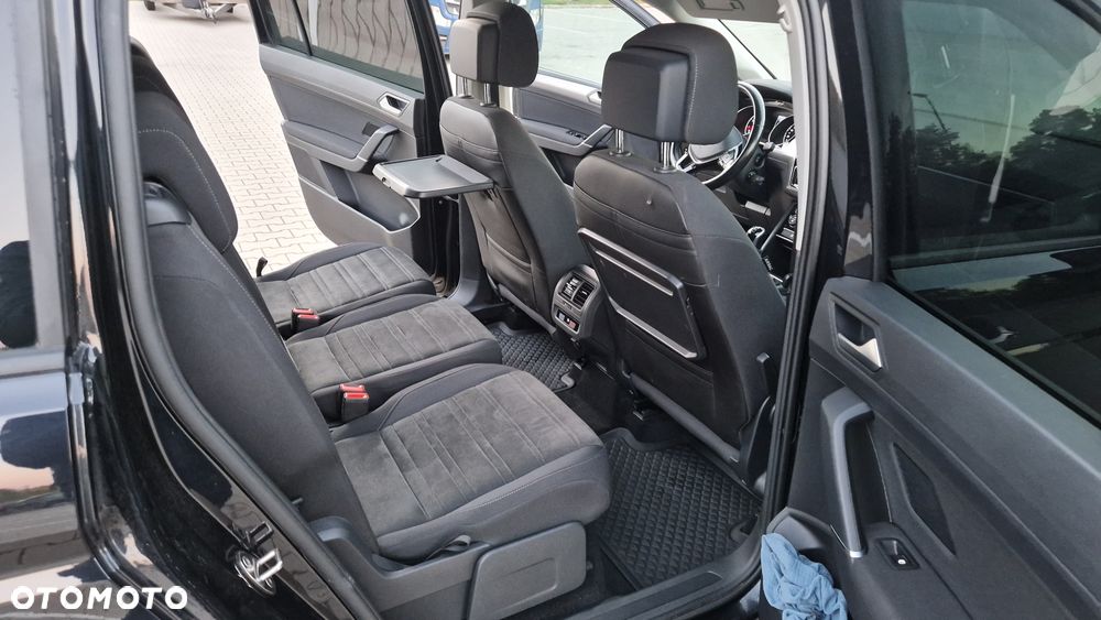 Volkswagen Touran 1.5 TSI ACT OPF Highline - 13