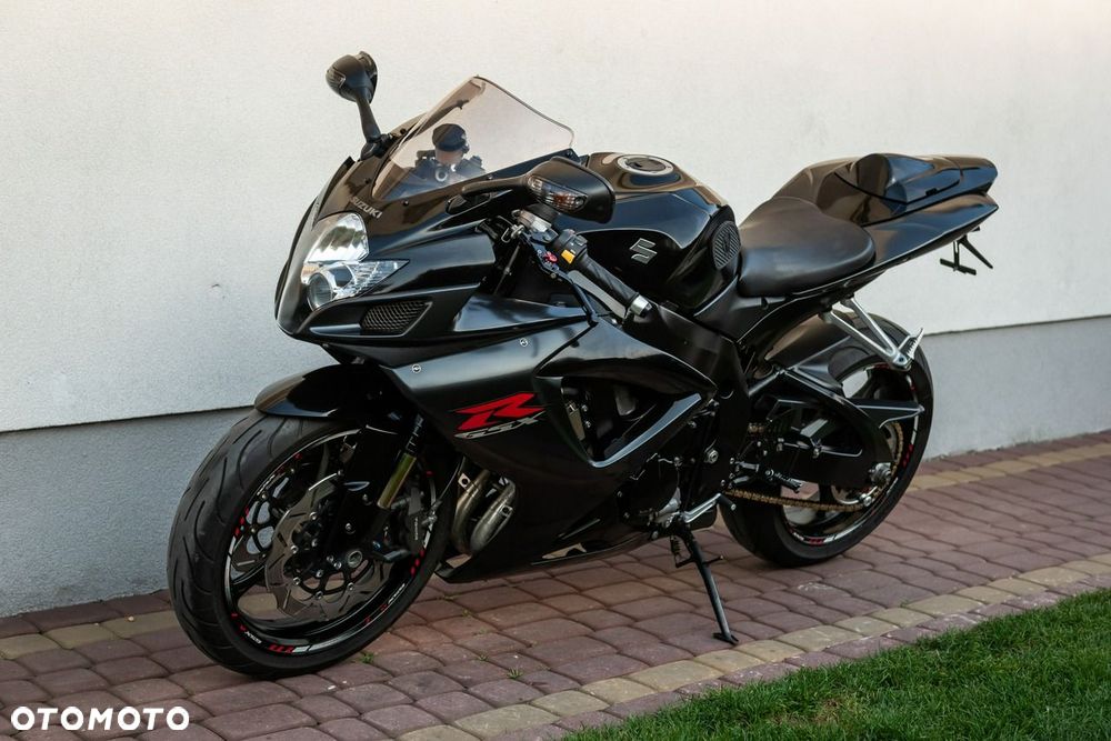 Suzuki GSX-R - 7