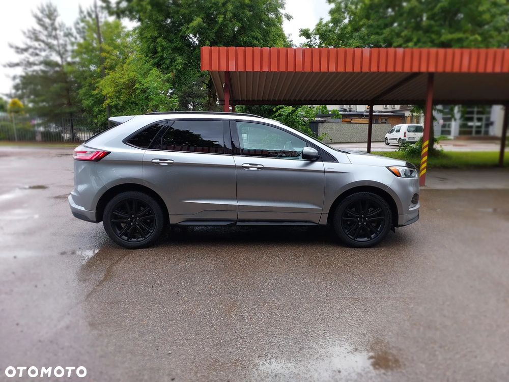 Ford Edge - 5