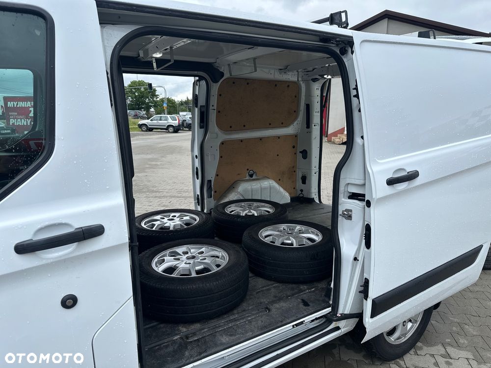 Ford Transit Custom - 15