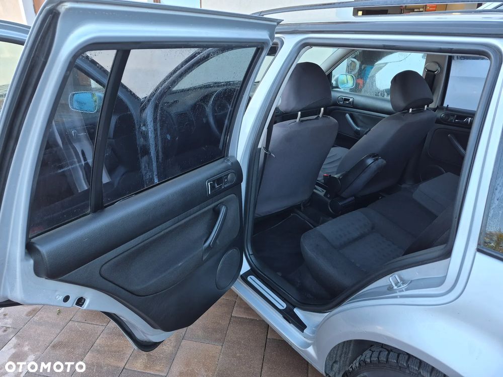 Volkswagen Bora 2001 photo 4