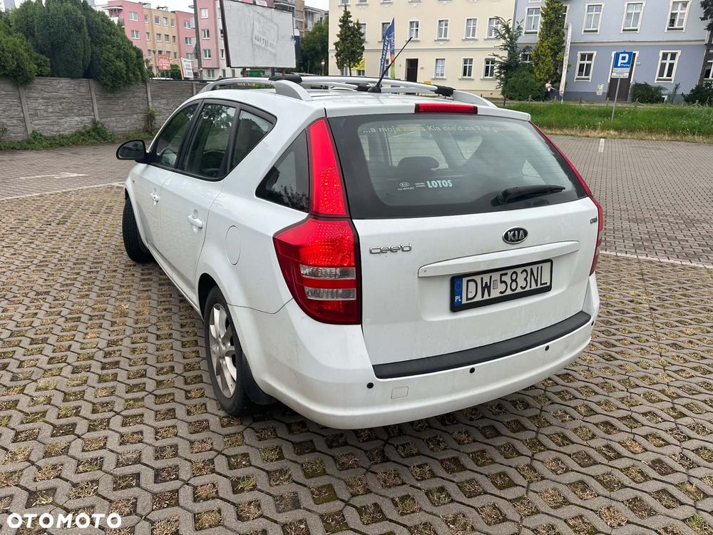Kia Ceed - 2