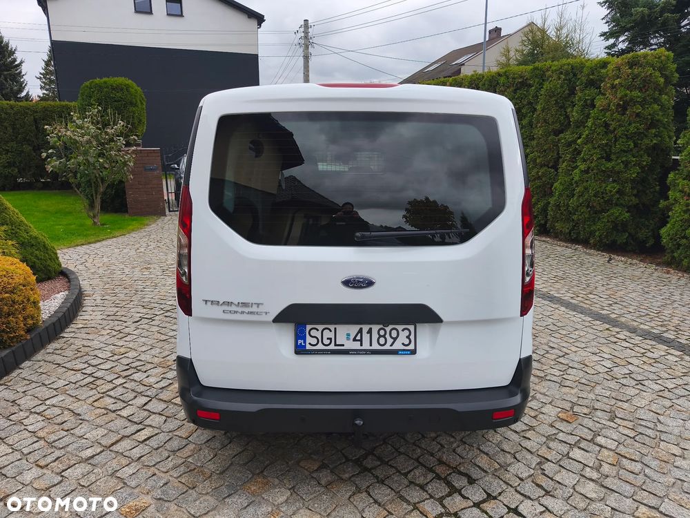 Ford Transit Connect - 12