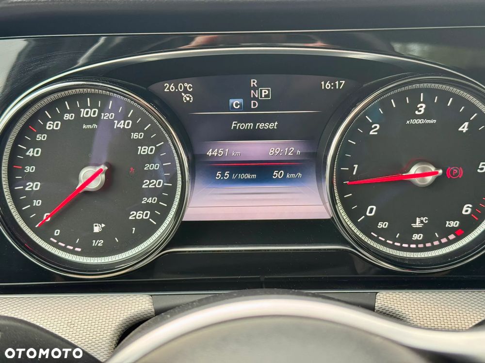 Mercedes-Benz Klasa E 220 d 9G-TRONIC Avantgarde - 11