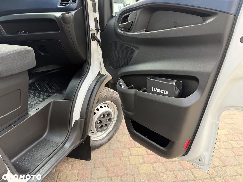 Iveco Daily 10 EP Izoterma Winda - 20