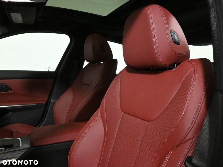 BMW Seria 3 318i M Sport - 7