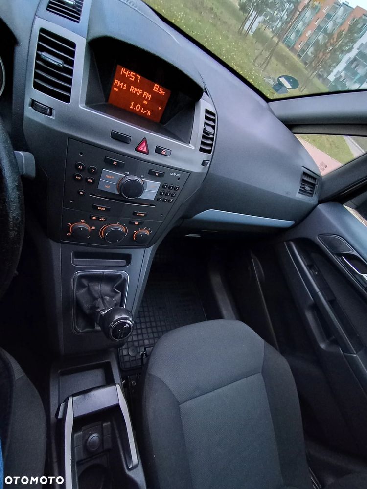 Opel Zafira 1.8 Elegance - 13