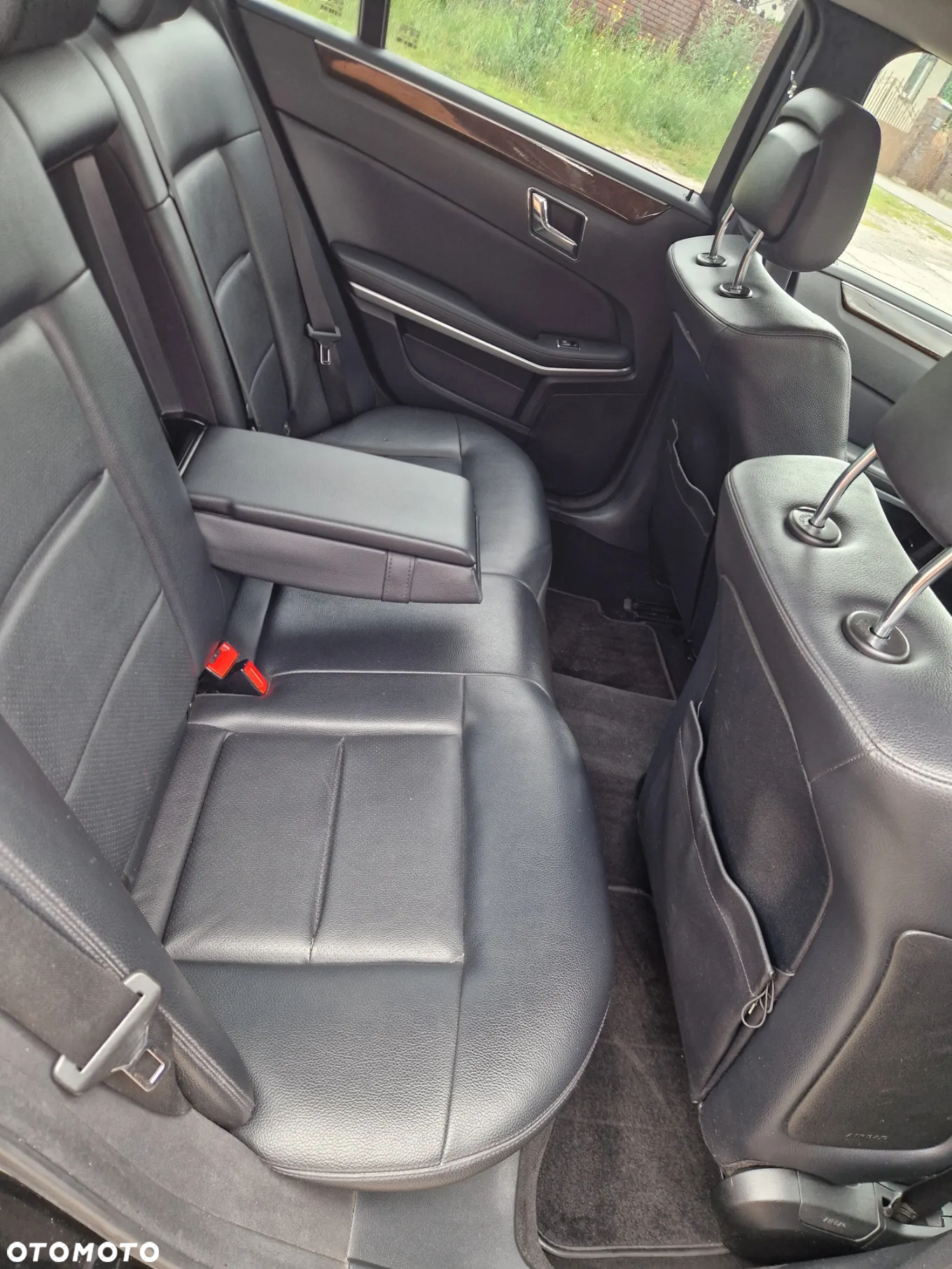Mercedes-Benz Klasa E 200 T BlueTEC 7G-TRONIC Avantgarde - 17