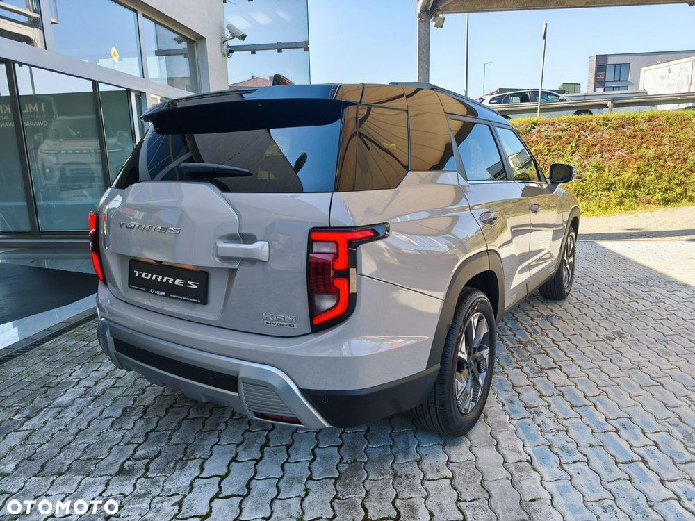 SsangYong/KGM Torres - 10