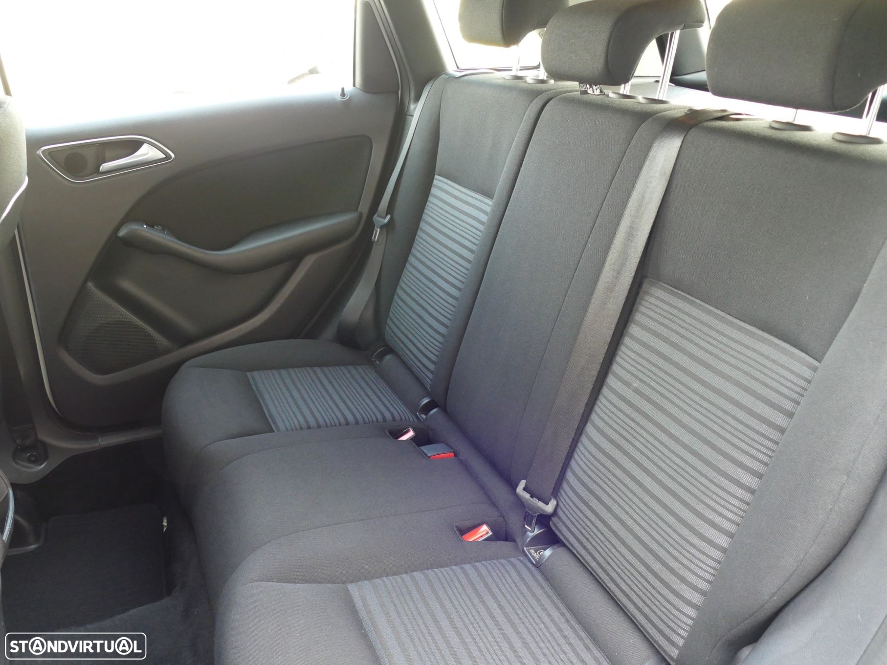 Mercedes-Benz B 200 CDi BlueEfficiency - 18