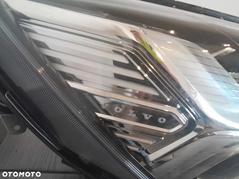 LAMPA PRAWA PRZEDNIA PRZÓD VOLVO XC40 II 18- FULL LED 31655636 - 6