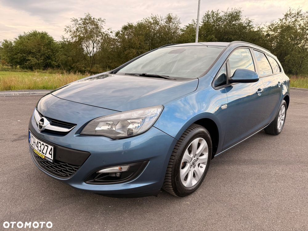 Opel Astra 1.4 Turbo - 4