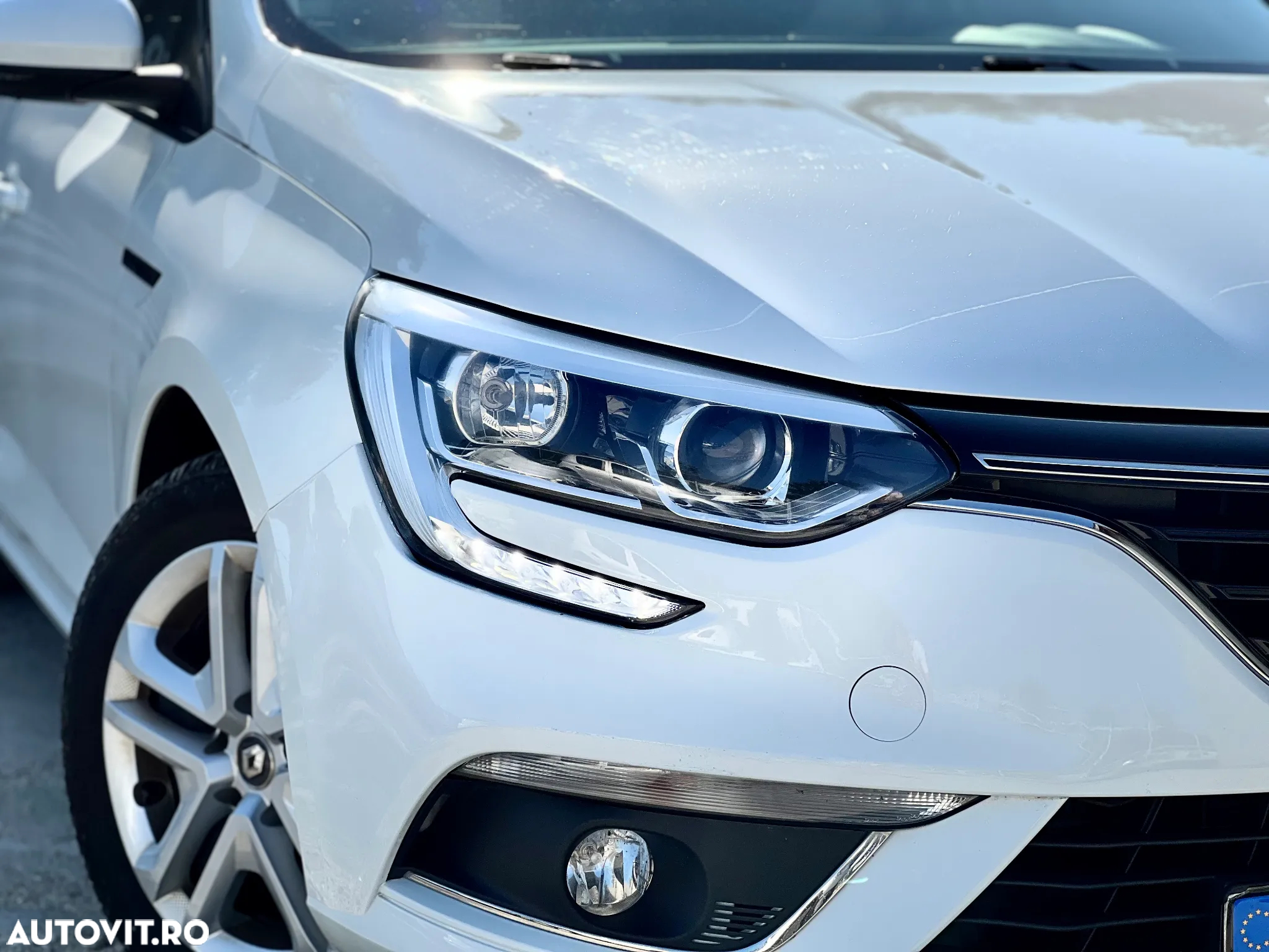 Renault Megane TCe GPF Zen - 33