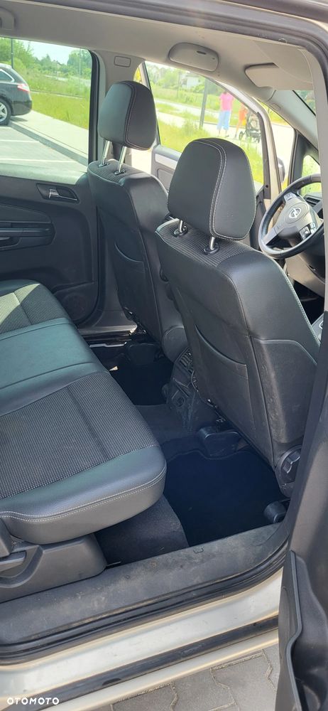 Opel Zafira 1.9 CDTI Cosmo - 9