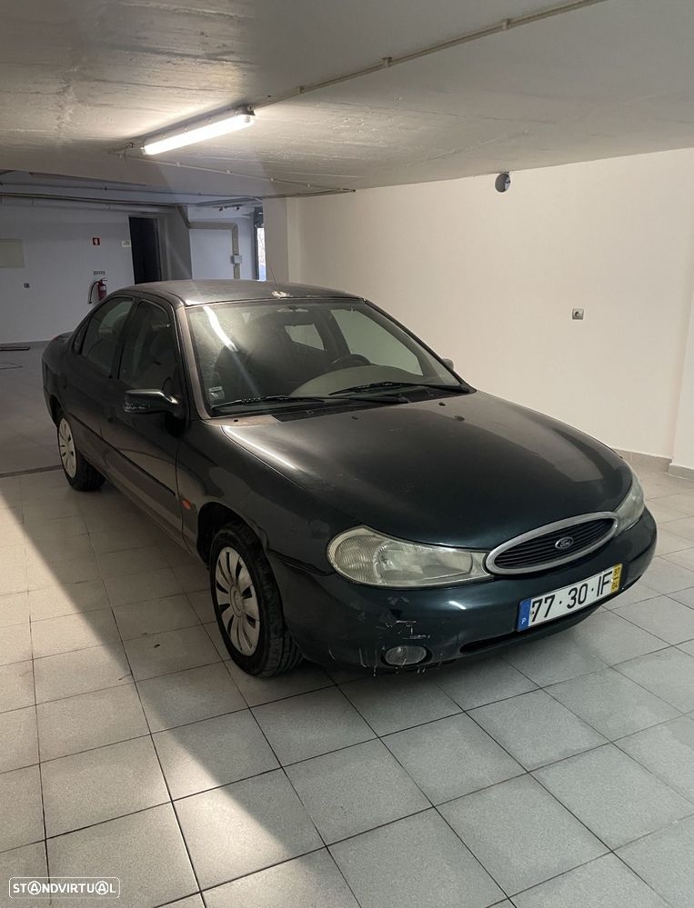Ford Mondeo 1.6i 16V Ghia - 5
