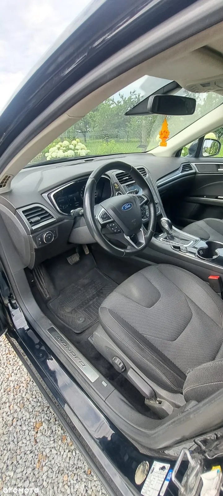 Ford Mondeo Turnier 2.0 TDCi Start-Stopp PowerShift-Aut Titanium - 5
